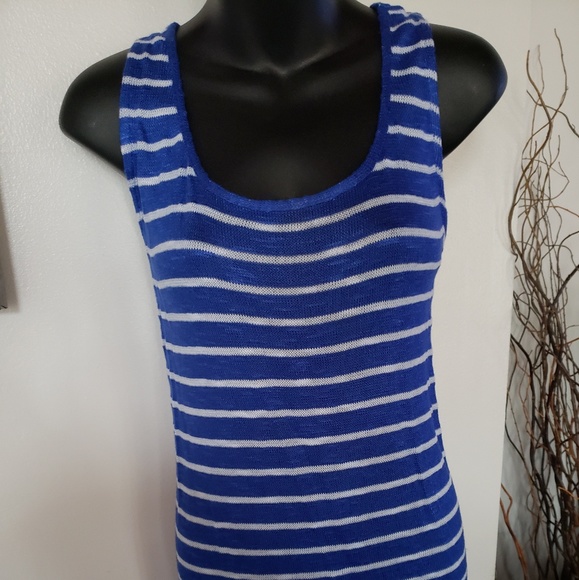 Top - Picture 1 of 4